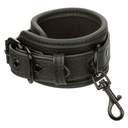 CALEXOTICS - PUÑOS DE CUERO NOCTURNAL AJUSTABLES NEGROS