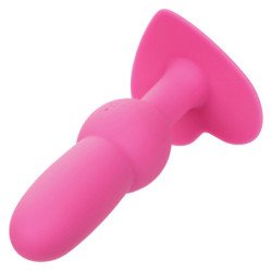 CALEXOTICS - PRIMERA VEZ CON TAPÓN ANAL, SONDA CON PERLAS, 10 VIBRACIONES, ROSA