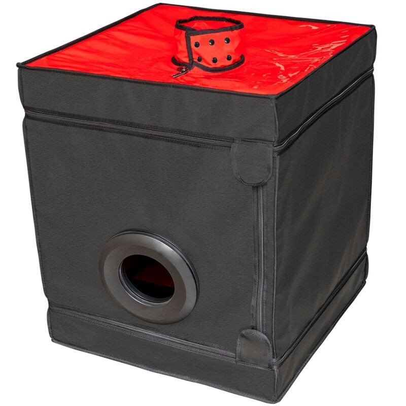 CÚPULA SECRETA - CABAÑA DEL CLUB DE FETICHISMOS BUKKAKE NEGRO Y ROJO
