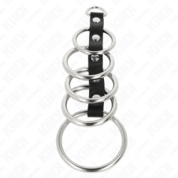 KINK - 5 ANILLOS METÁLICOS PARA PENE DE 3,2 CM A 5 CM CONECTADOS POR CUERO