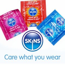 SKINS - PAQUETE DE 16 CONDONES PREMIUM SURTIDOS