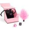 JUEGO SECRETO - CAJA DE PLACERES PARA PAREJAS: DADOS + BALA VIBRADORA + PLUMA DE PLUMAS