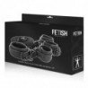 FETICHE SUMISO - CONJUNTO DE ESPOSAS Y CORBATAS CON FORRO DE NOPRENE