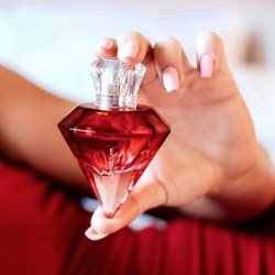 EYE OF LOVE - MATCHMAKER RED DIAMOND  PERFUME FEROMONAS PARA ELLA 30ML
